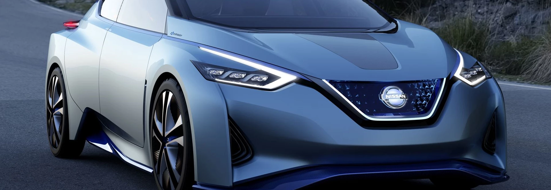 Nissan concept previews new LEAF design and autonomous driving